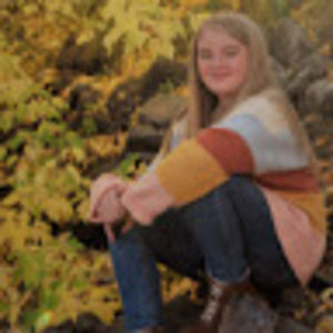 Meet your Posher, Evie